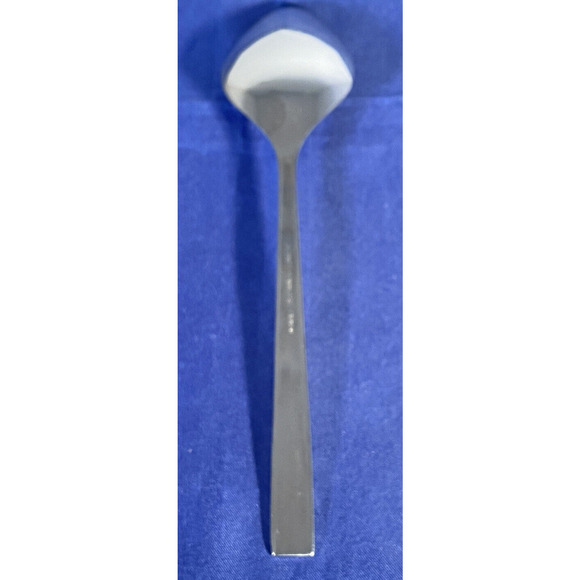 Customcraft Stainless 7 1/8" Place Oval Soup Spoon Fleur-de-Lis Pattern (CUS3) - Picture 5 of 9